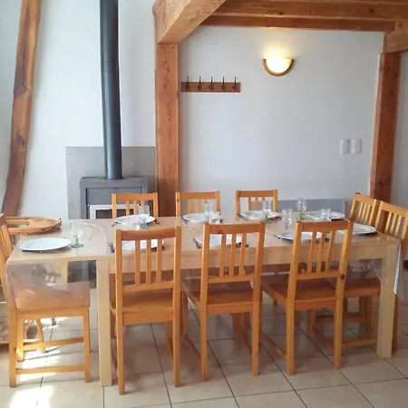 別荘 Maison Accueillante A Avec Jardin Le Soulié